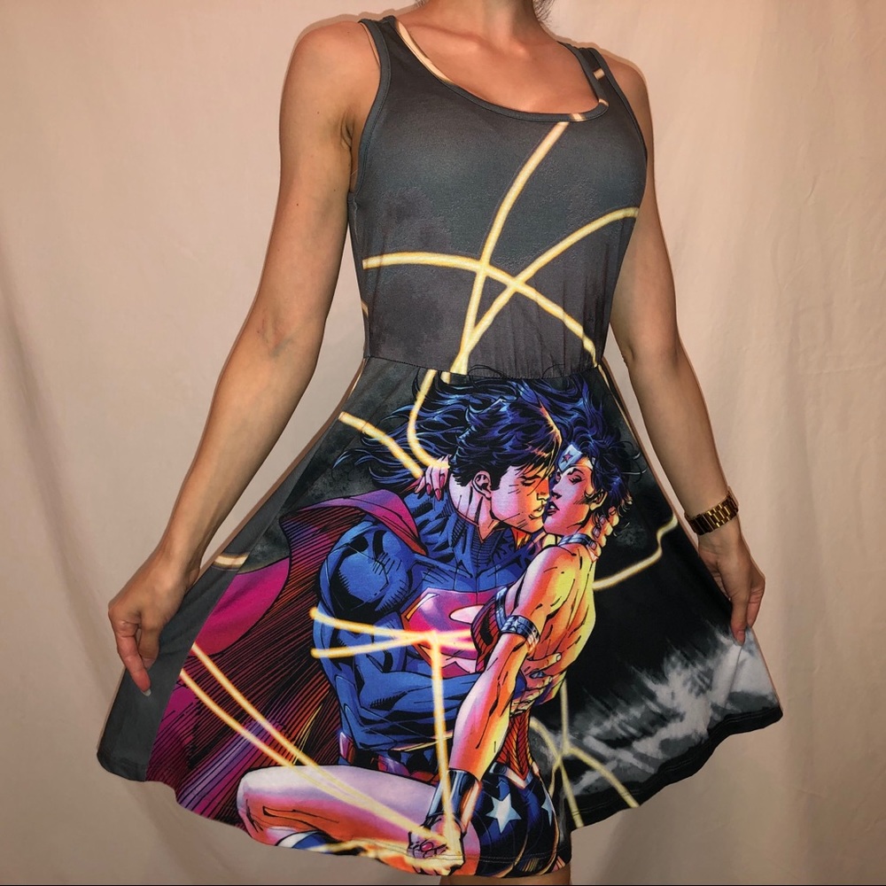 DC Superman Wonder Woman Kiss Skater Dress S NWT